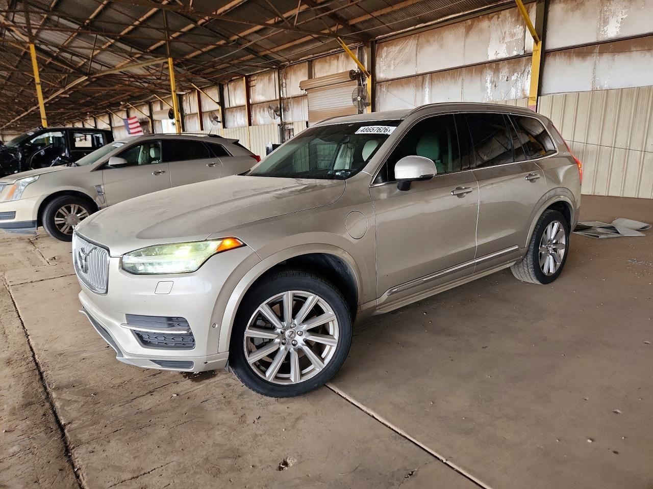 2016 Volvo XC90, T8