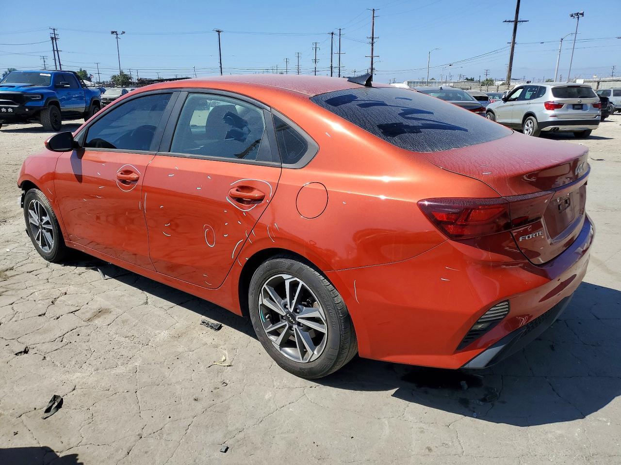 2022 KIA Forte, Lxs