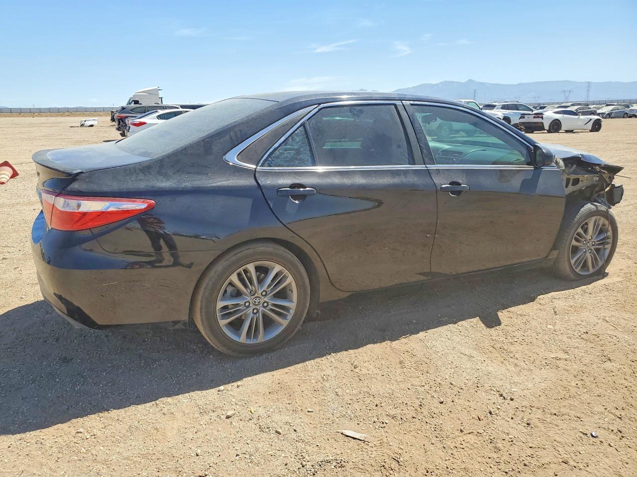 2016 Toyota Camry, SE