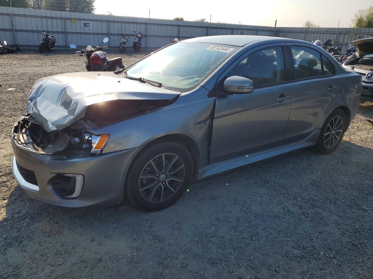 2016 Mitsubishi Lancer, ES