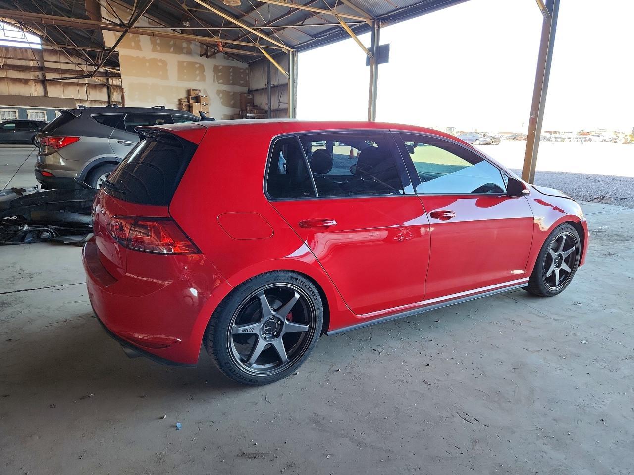 2017 Volkswagen Golf GTI, S