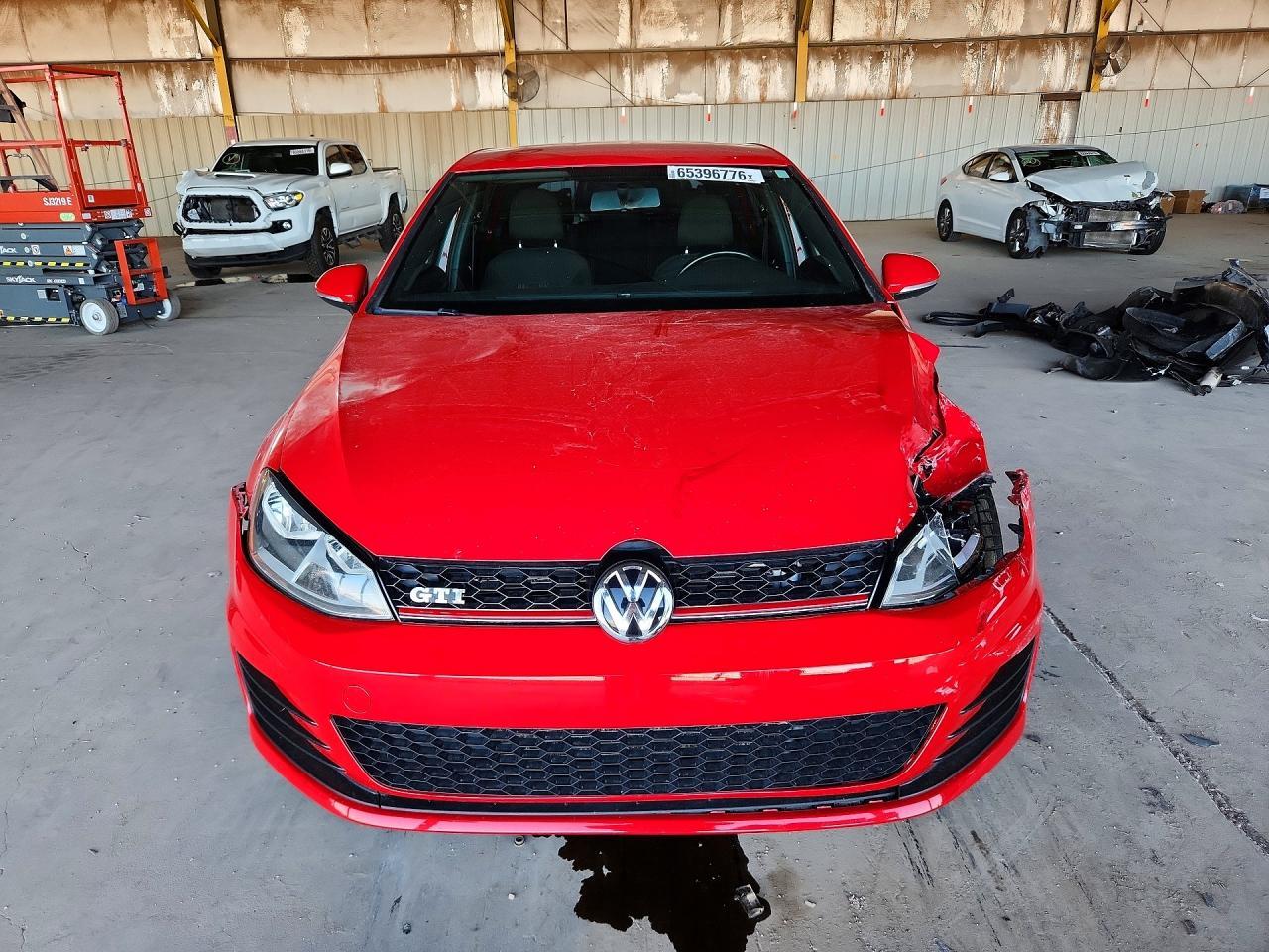 2017 Volkswagen Golf GTI, S