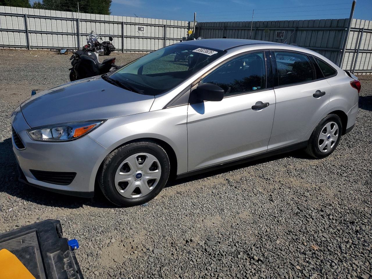 2017 Ford Focus, S