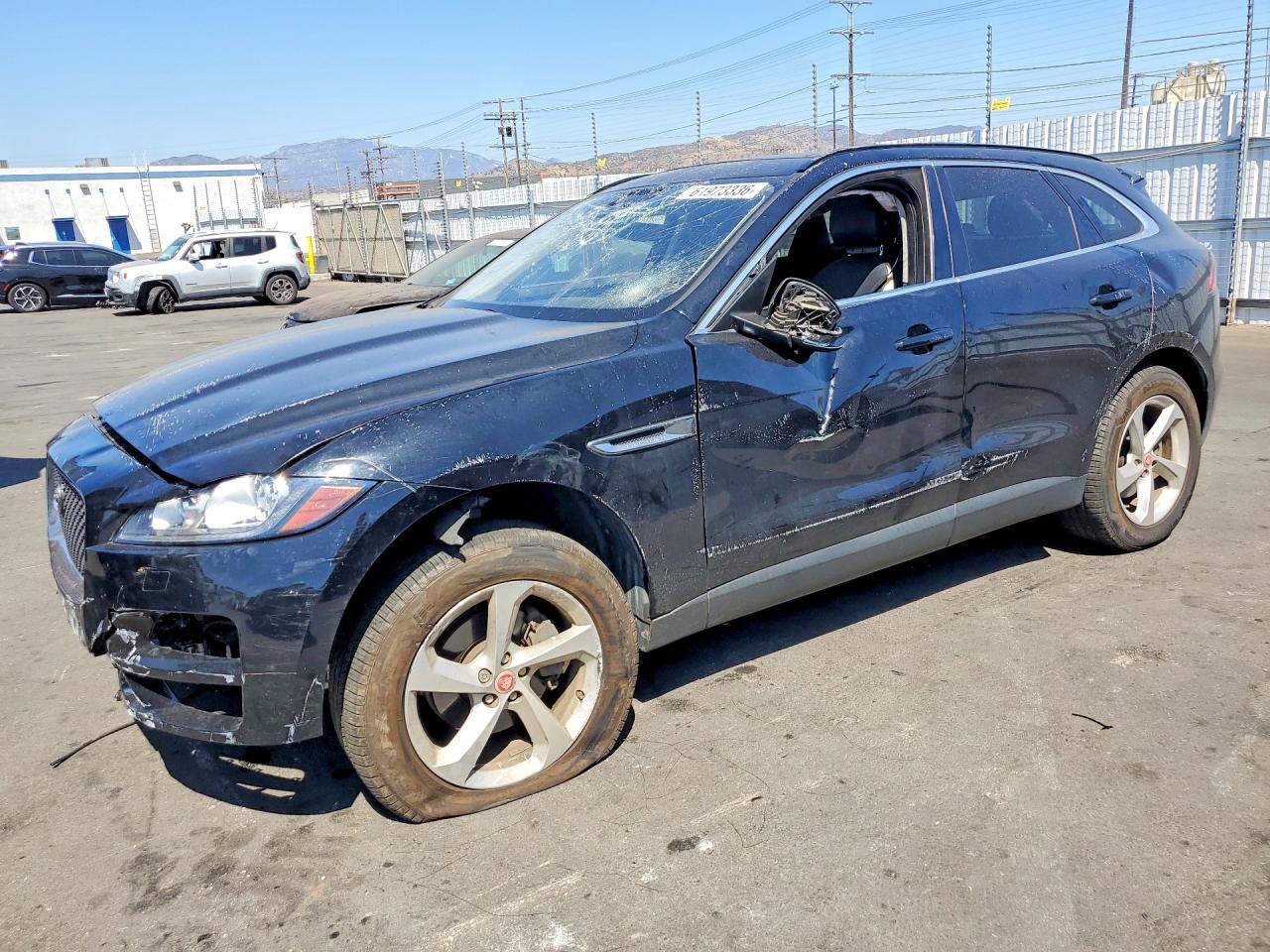 2019 Jaguar F-Pace, Premium