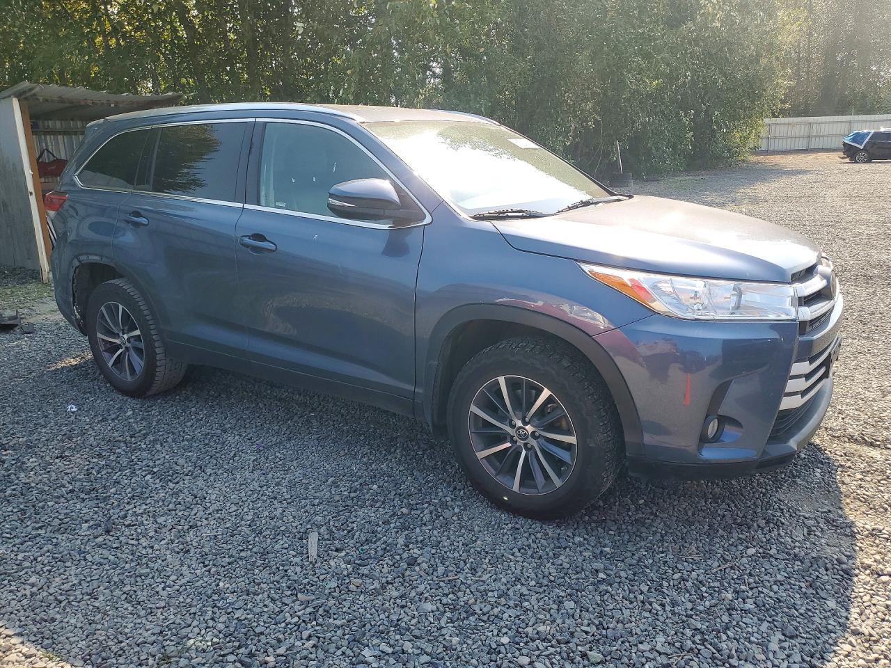 2019 Toyota Highlander, Xle