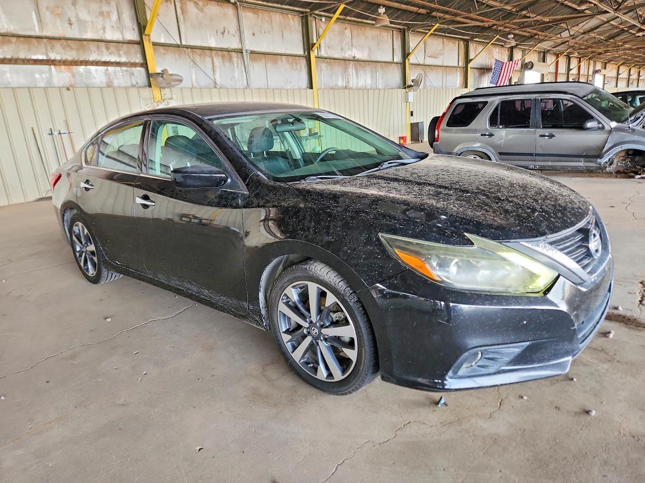 2017 Nissan Altima, 3.5 SR