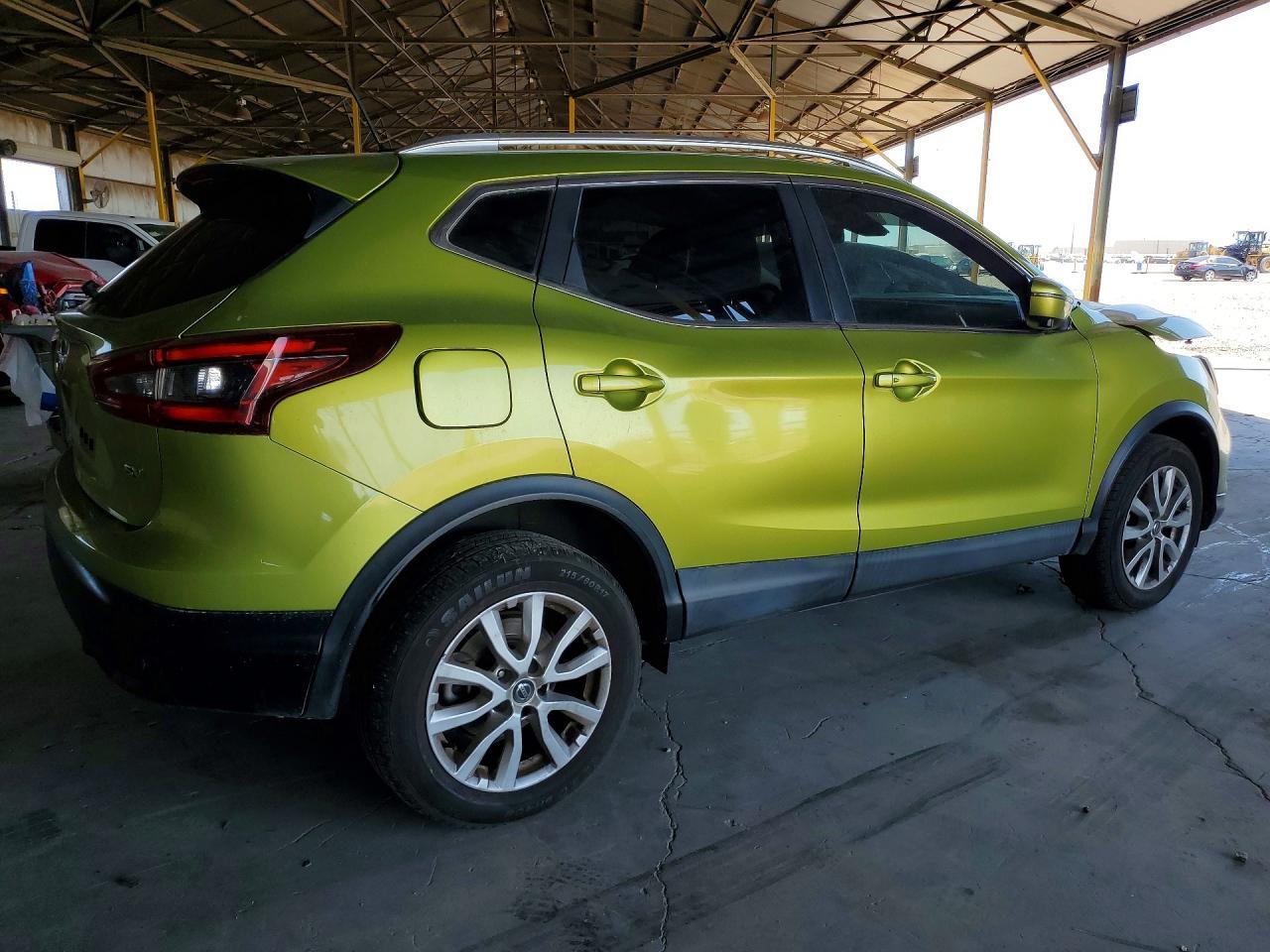 2020 Nissan Rogue, SV