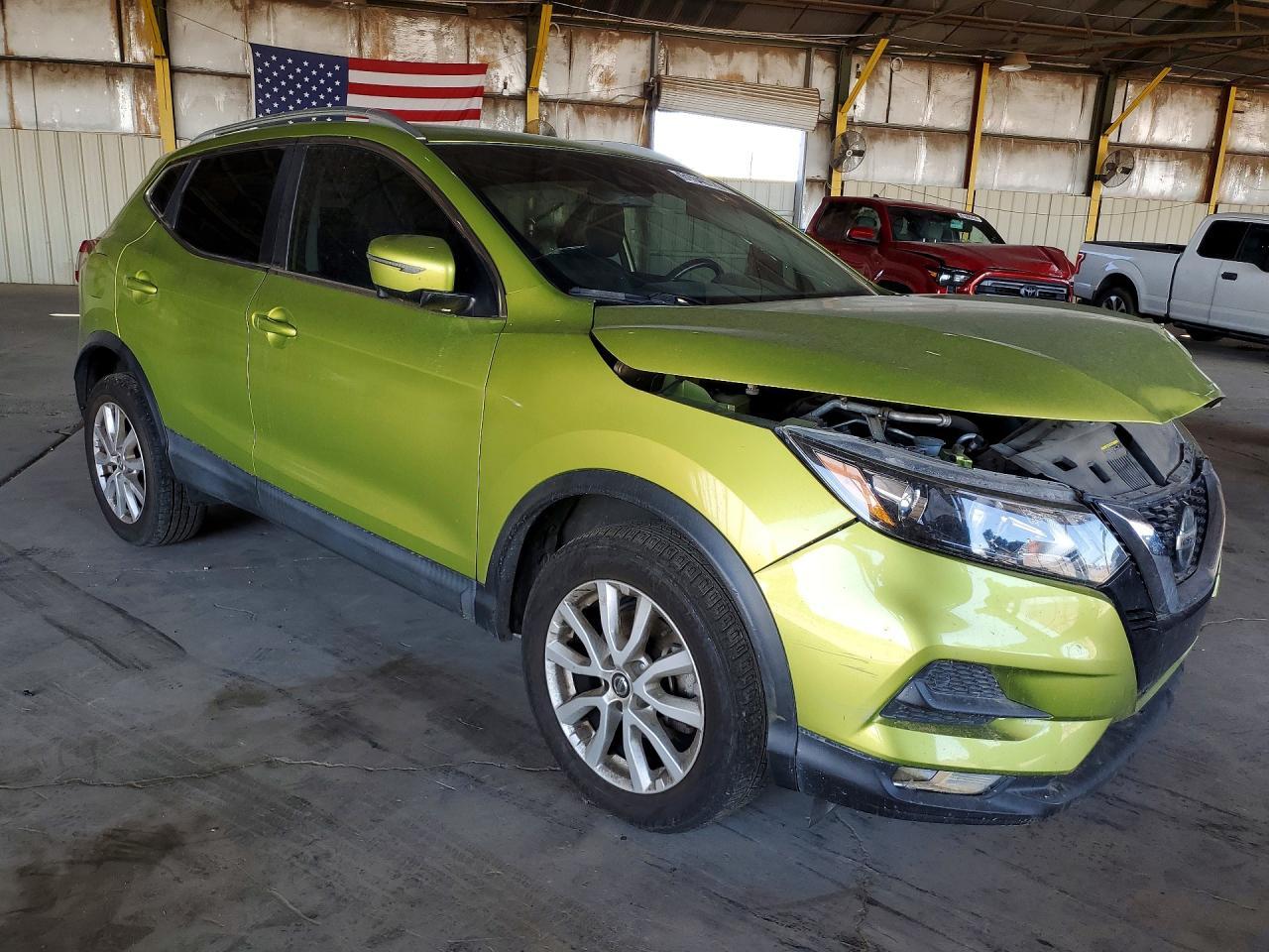 2020 Nissan Rogue, SV