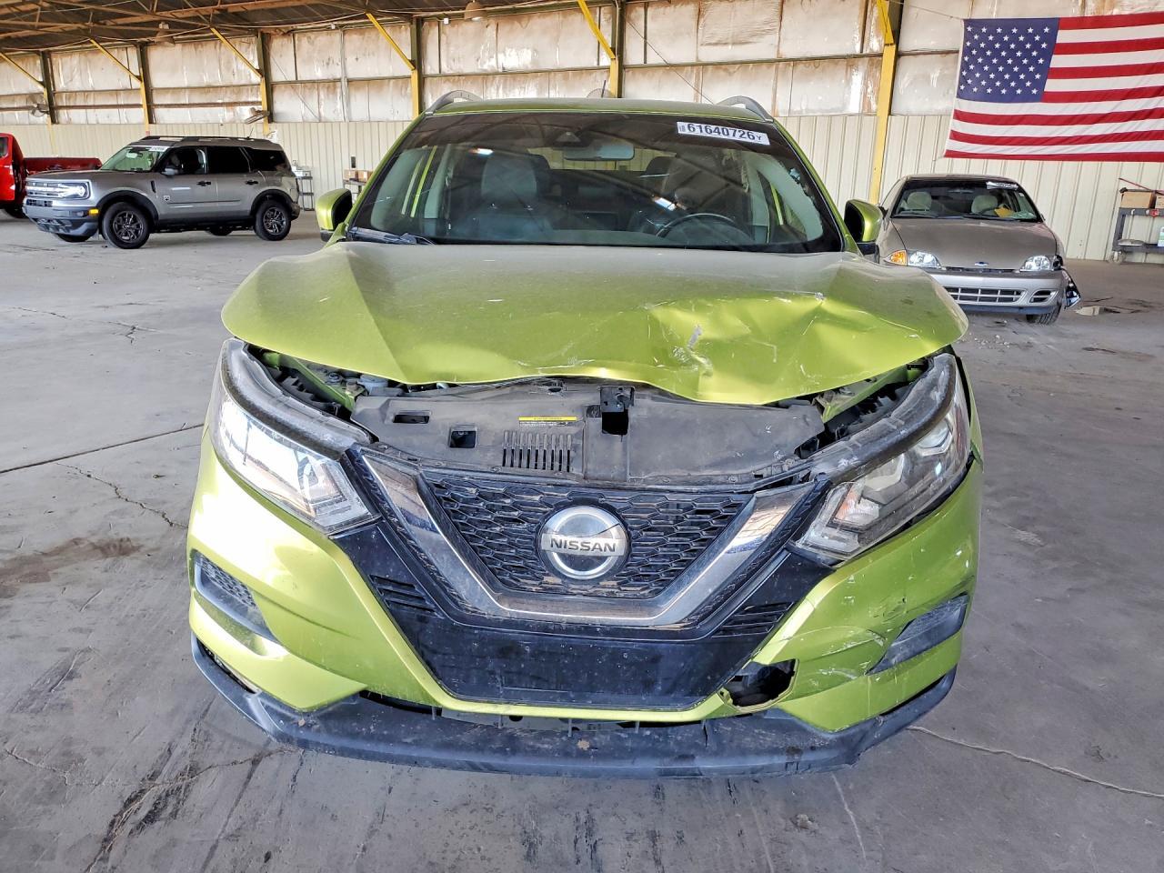 2020 Nissan Rogue, SV