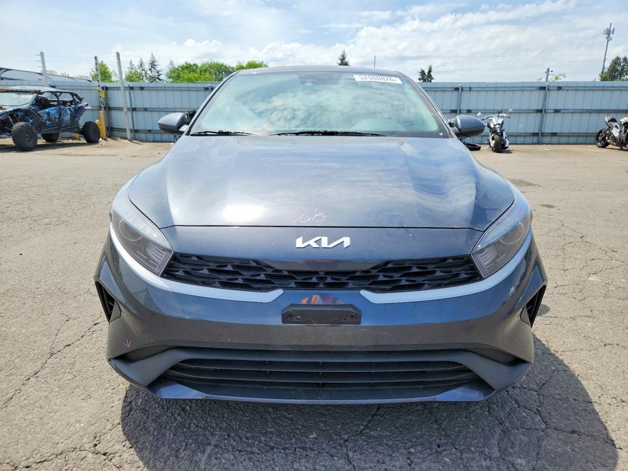 2023 KIA Forte, Lxs
