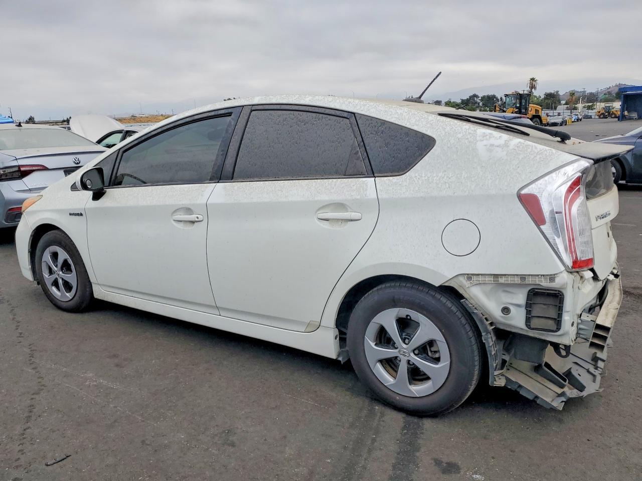2015 Toyota Prius, Three
