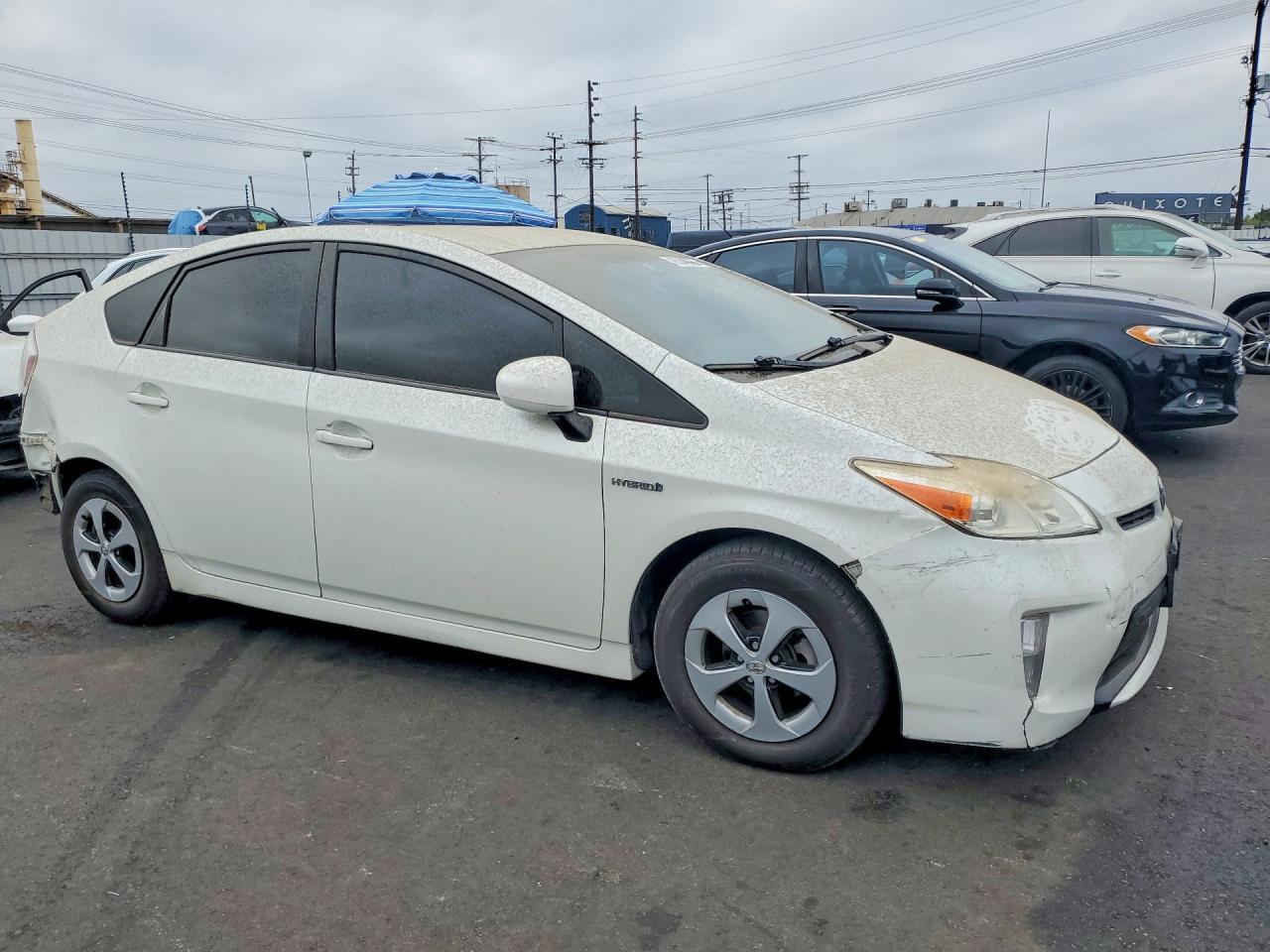 2015 Toyota Prius, Three