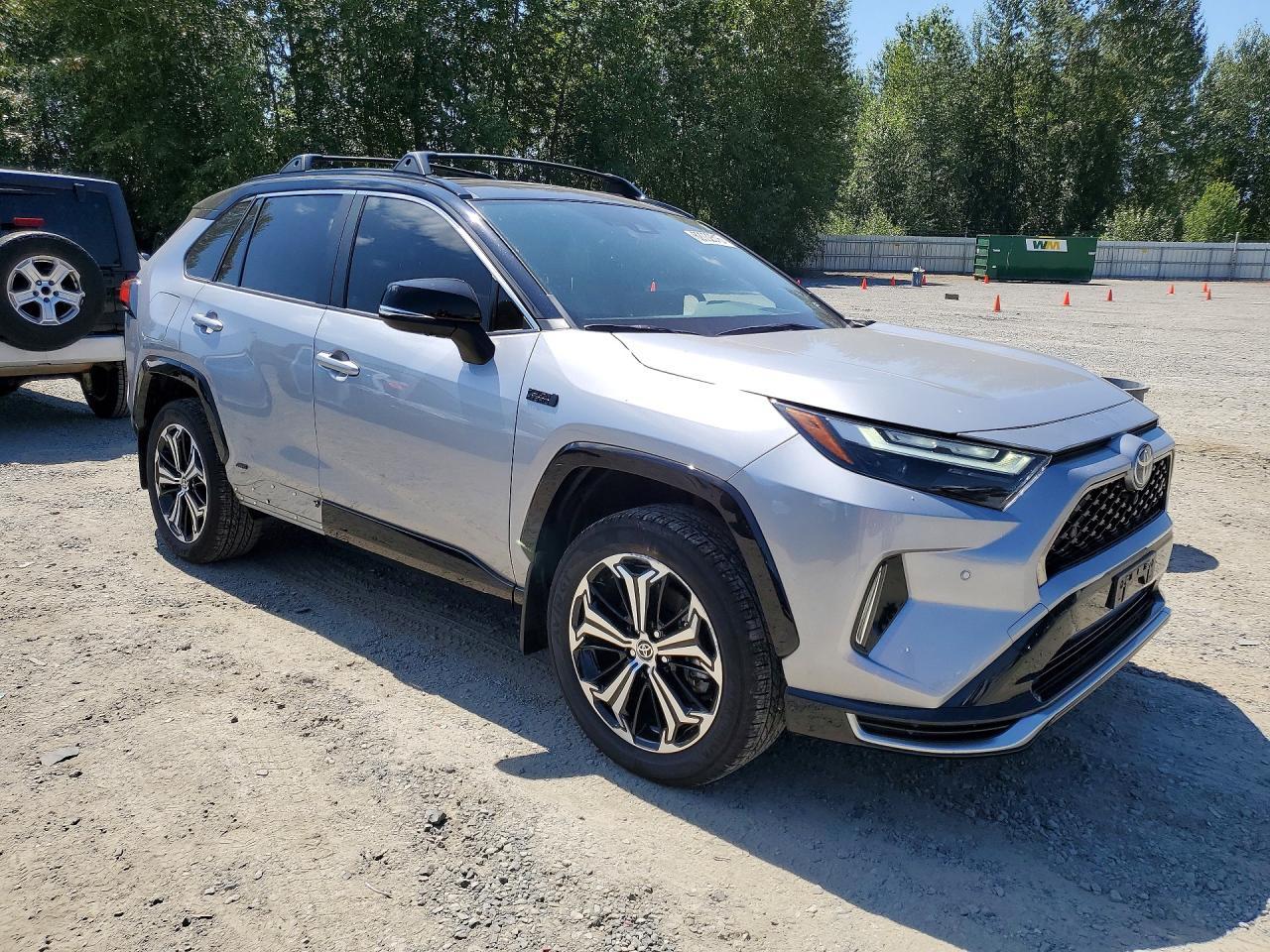 2024 Toyota RAV4, Xse