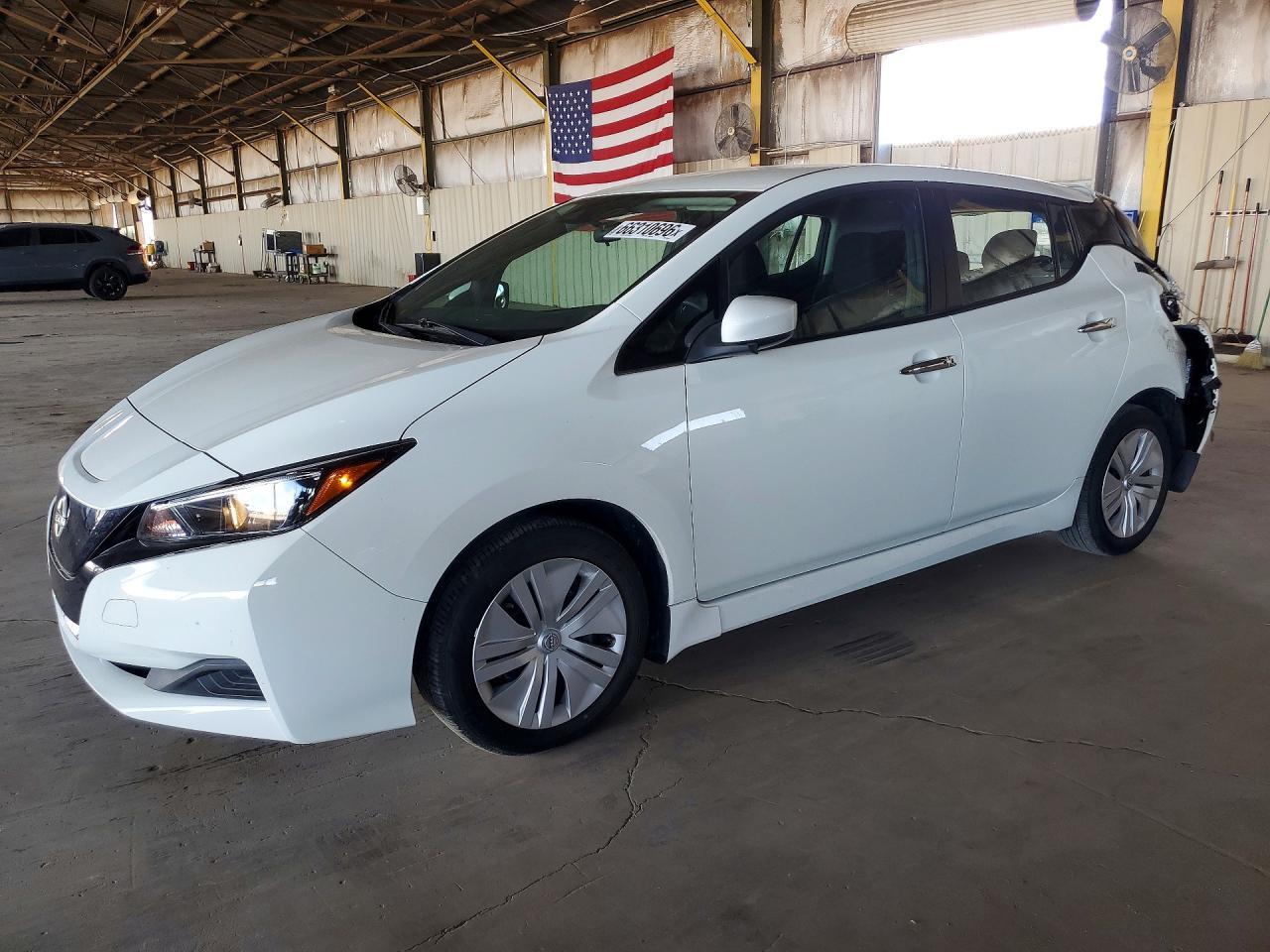 2023 Nissan Leaf, S