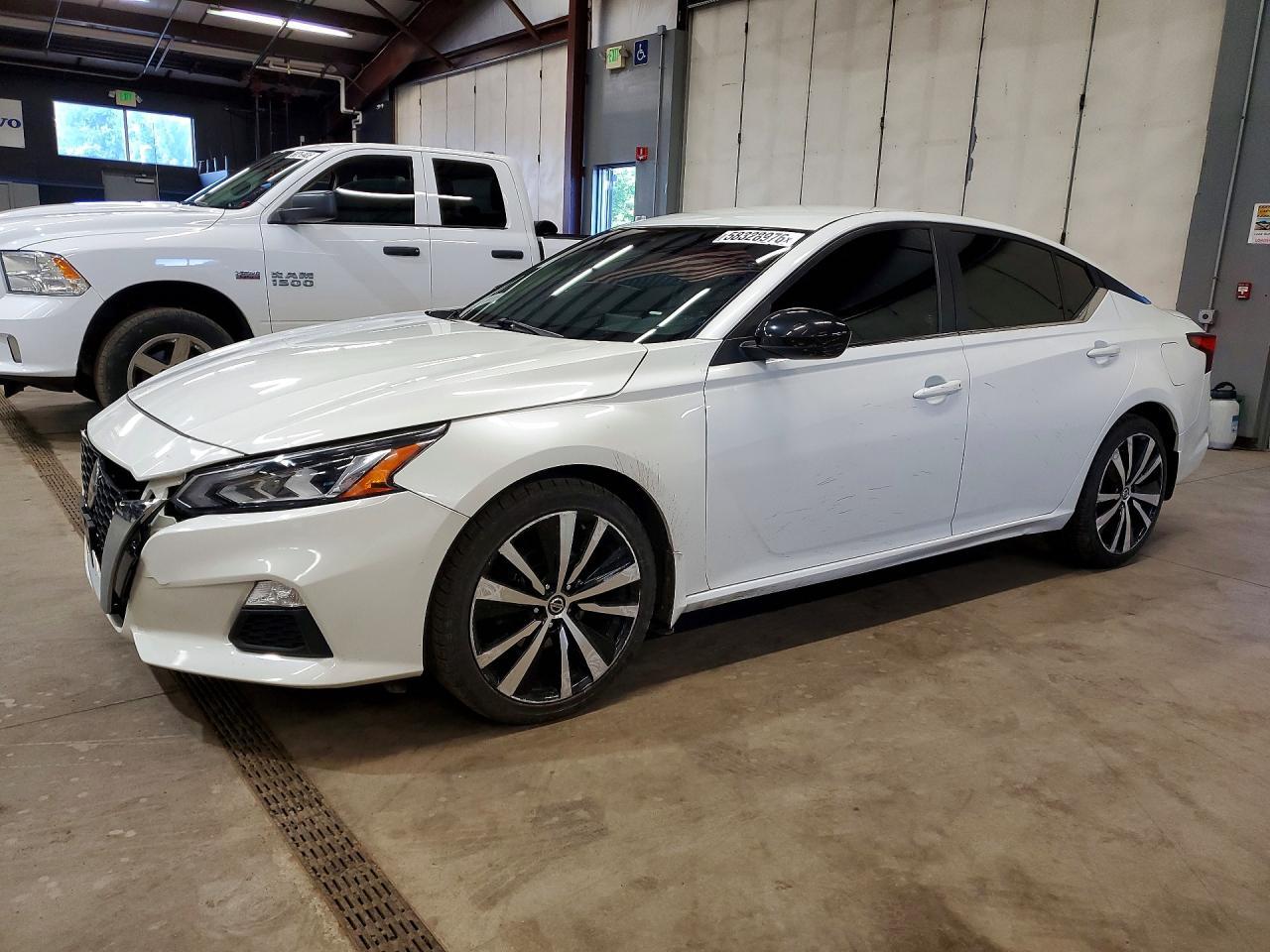2021 Nissan Altima, SR