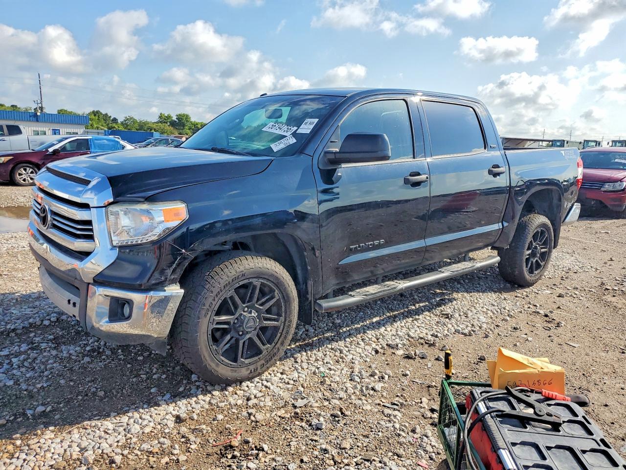 2017 Toyota Tundra, Crewmax Sr5