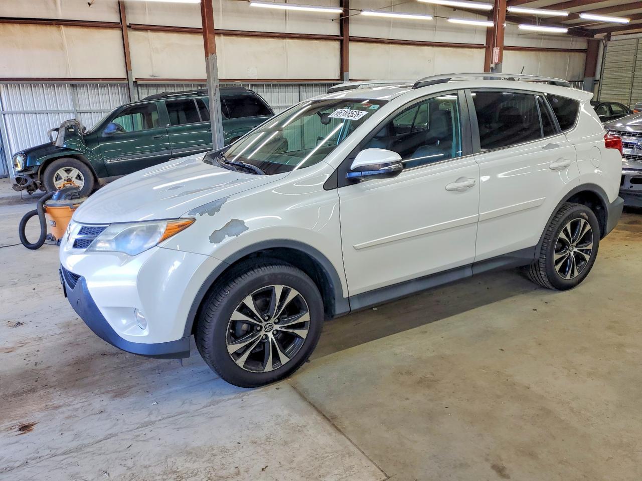 2015 Toyota RAV4, Limited