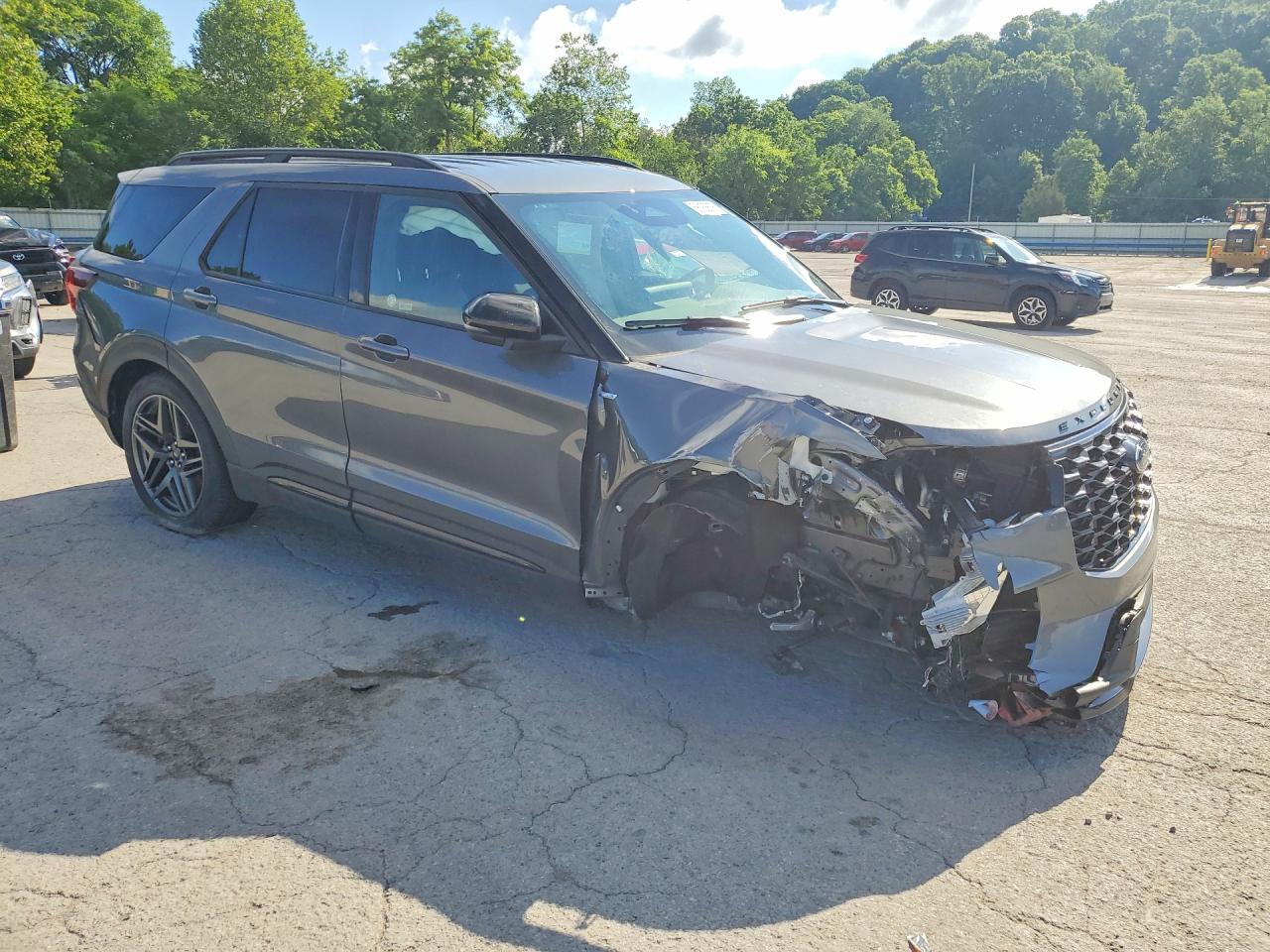 2025 Ford Explorer, St-Line