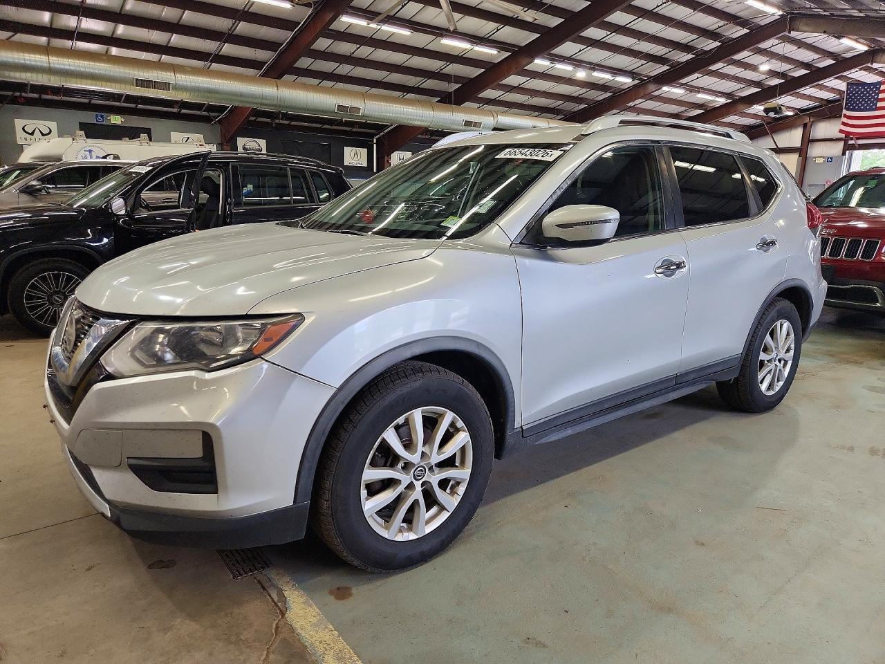 2018 Nissan Rogue, SV