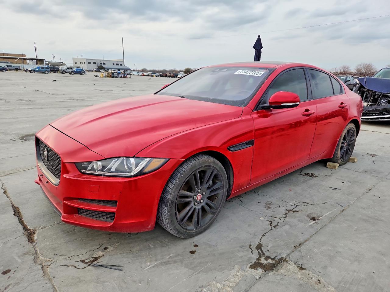 2018 Jaguar XE, Prestige