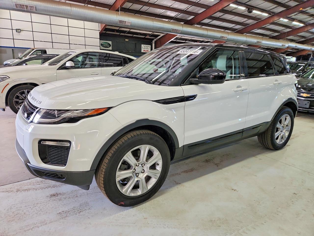 2017 Land Rover Range Rover, SE