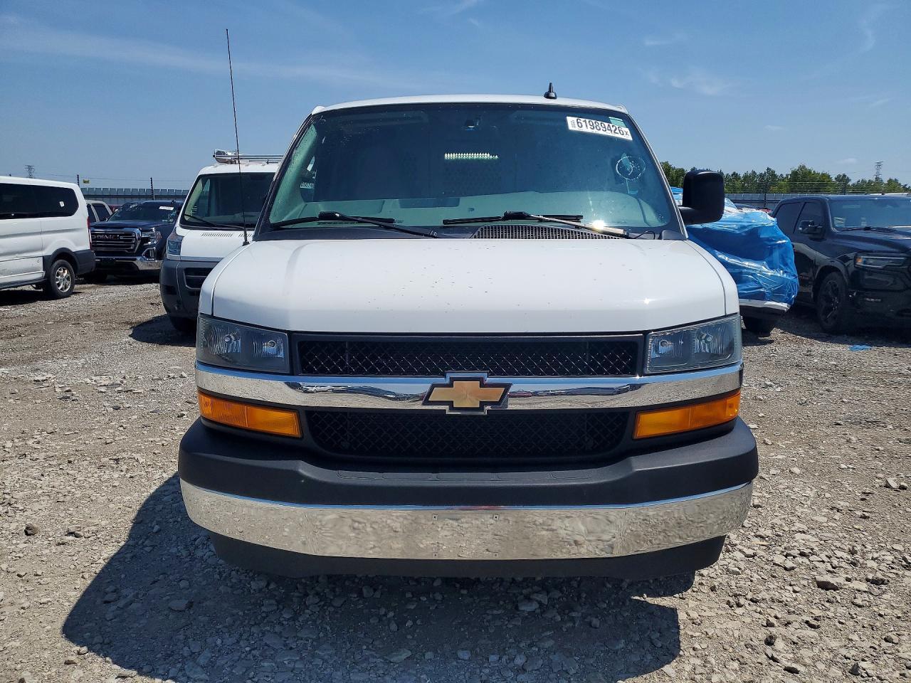 2023 Chevrolet Express, 4LT
