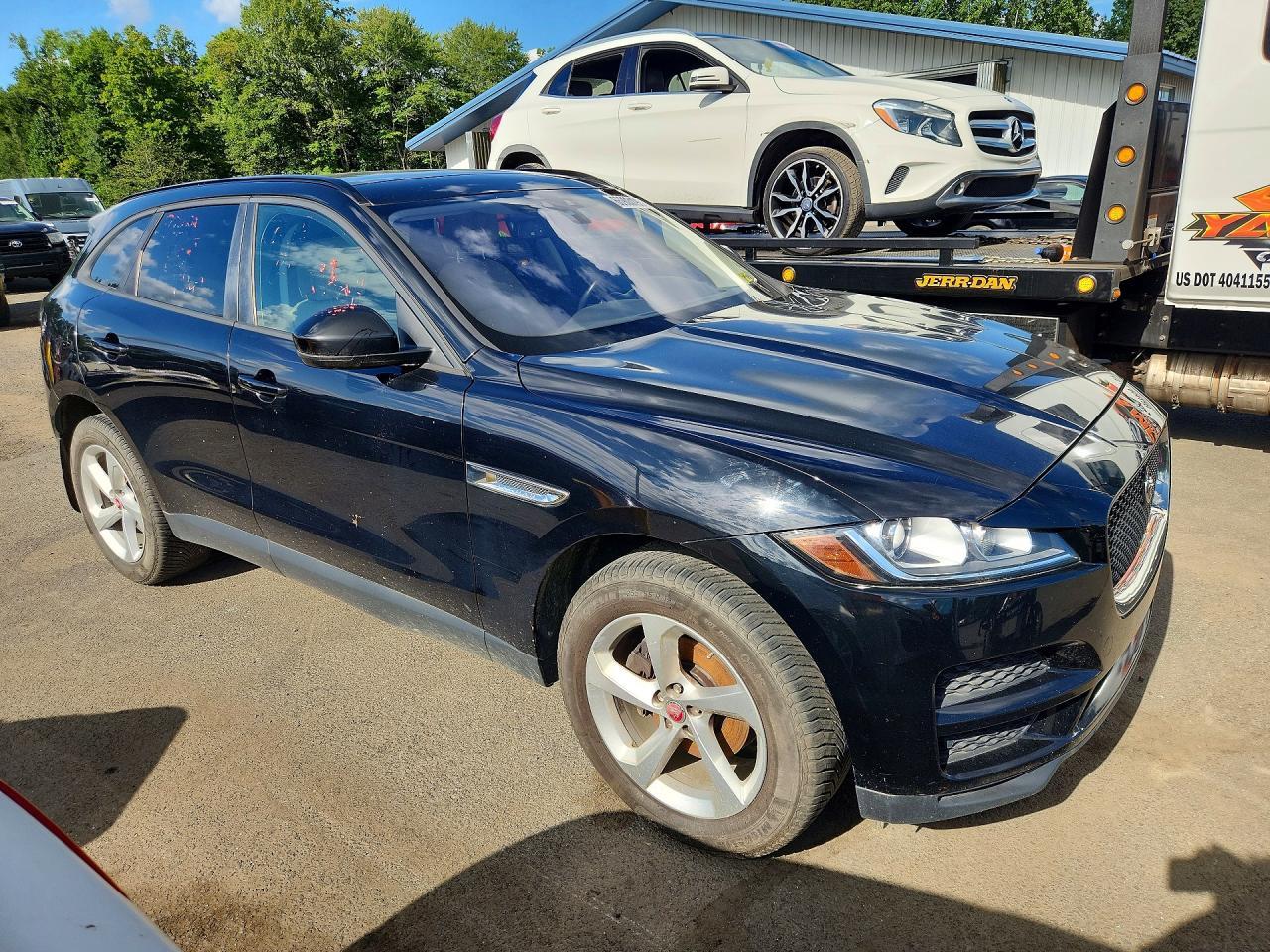 2018 Jaguar F-Pace, Premium
