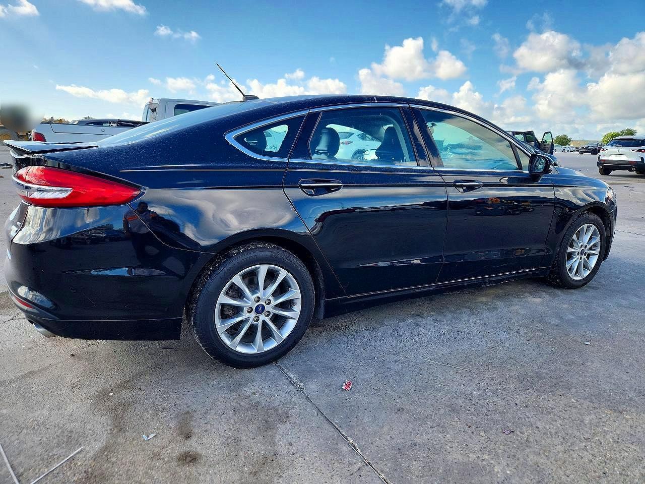 2017 Ford Fusion, SE