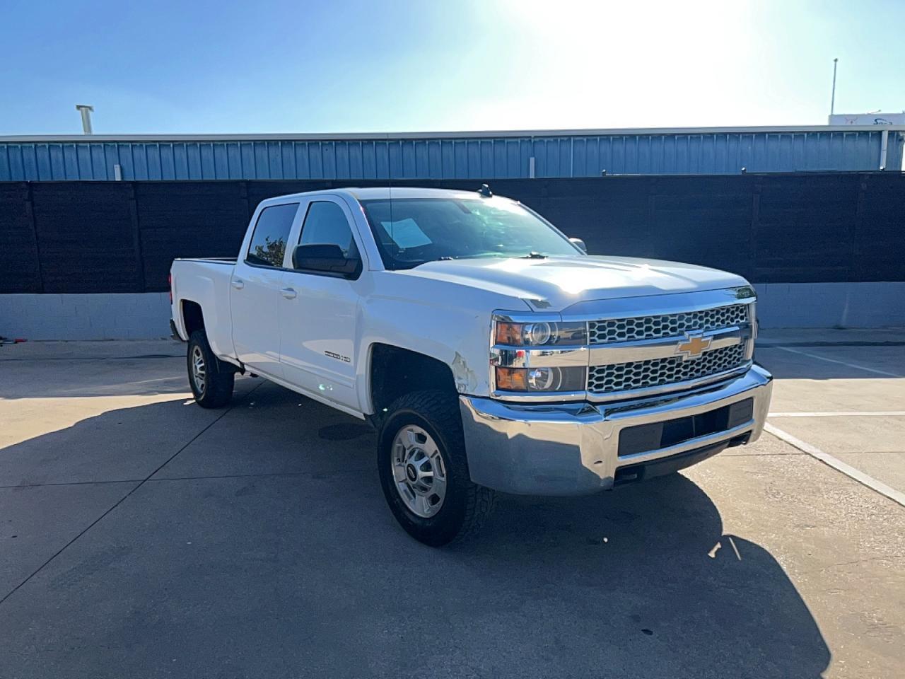 2019 Chevrolet Silverado, K25...