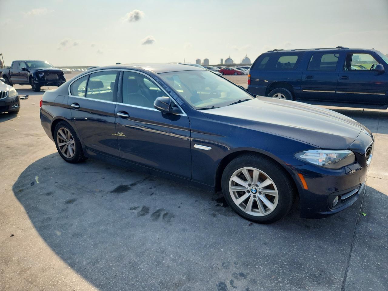 2016 BMW 5 Series, 528 I