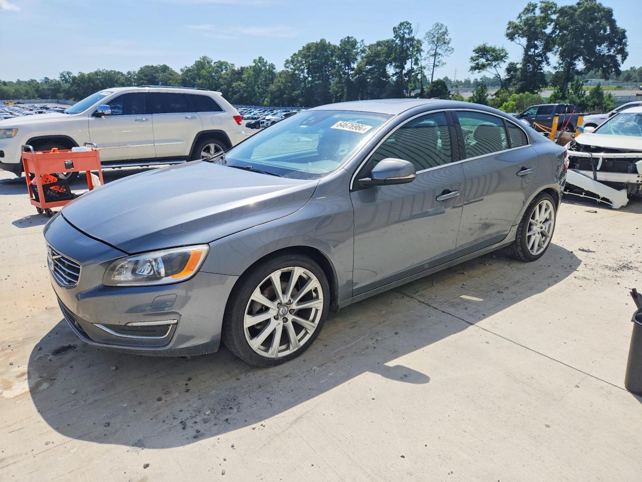 2016 Volvo S60, Platinum