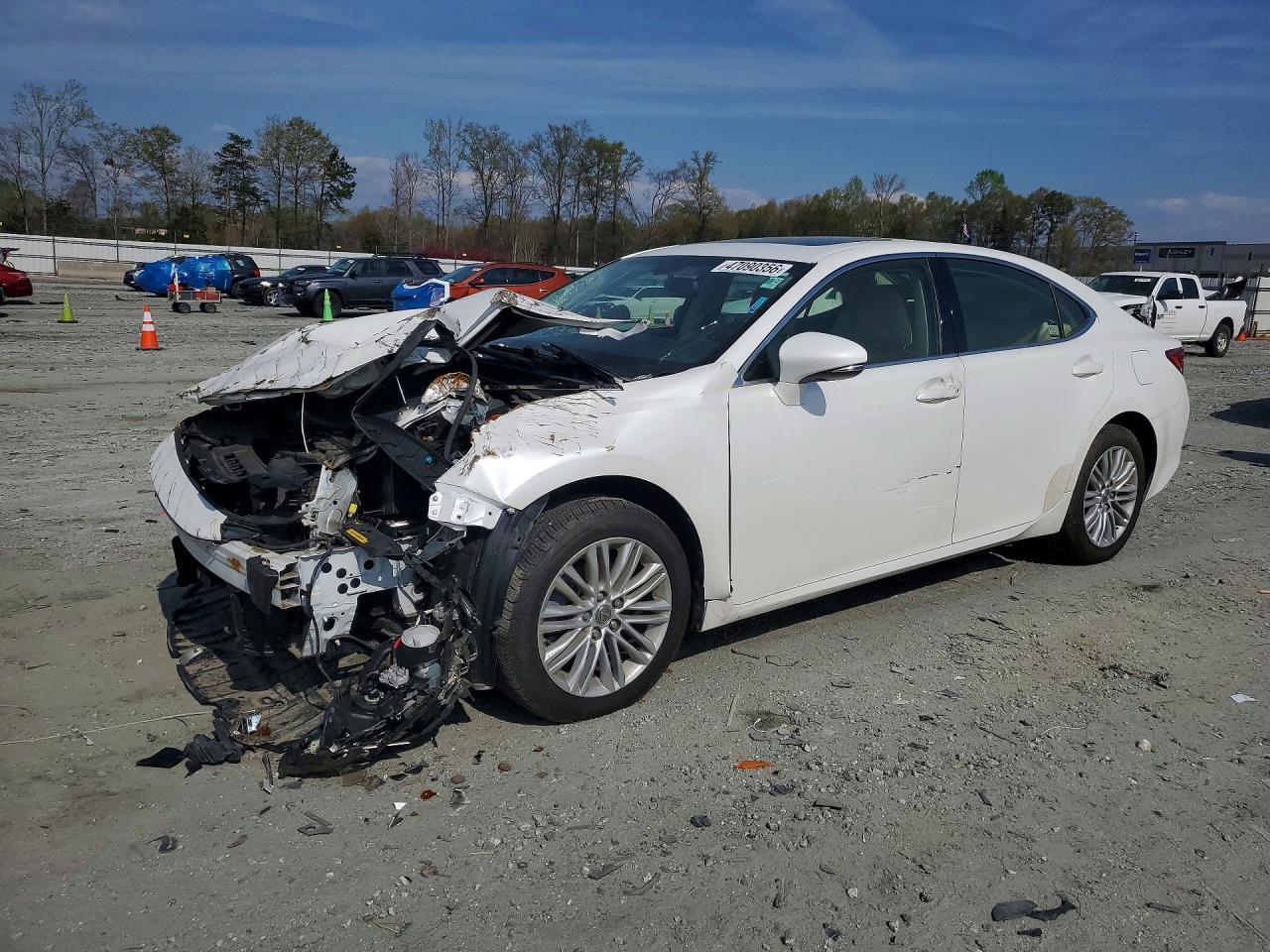 2015 Lexus ES, Base