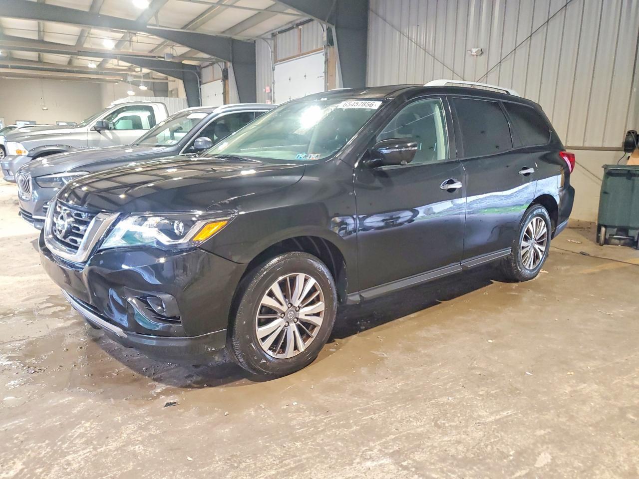 2020 Nissan Pathfinder, SL