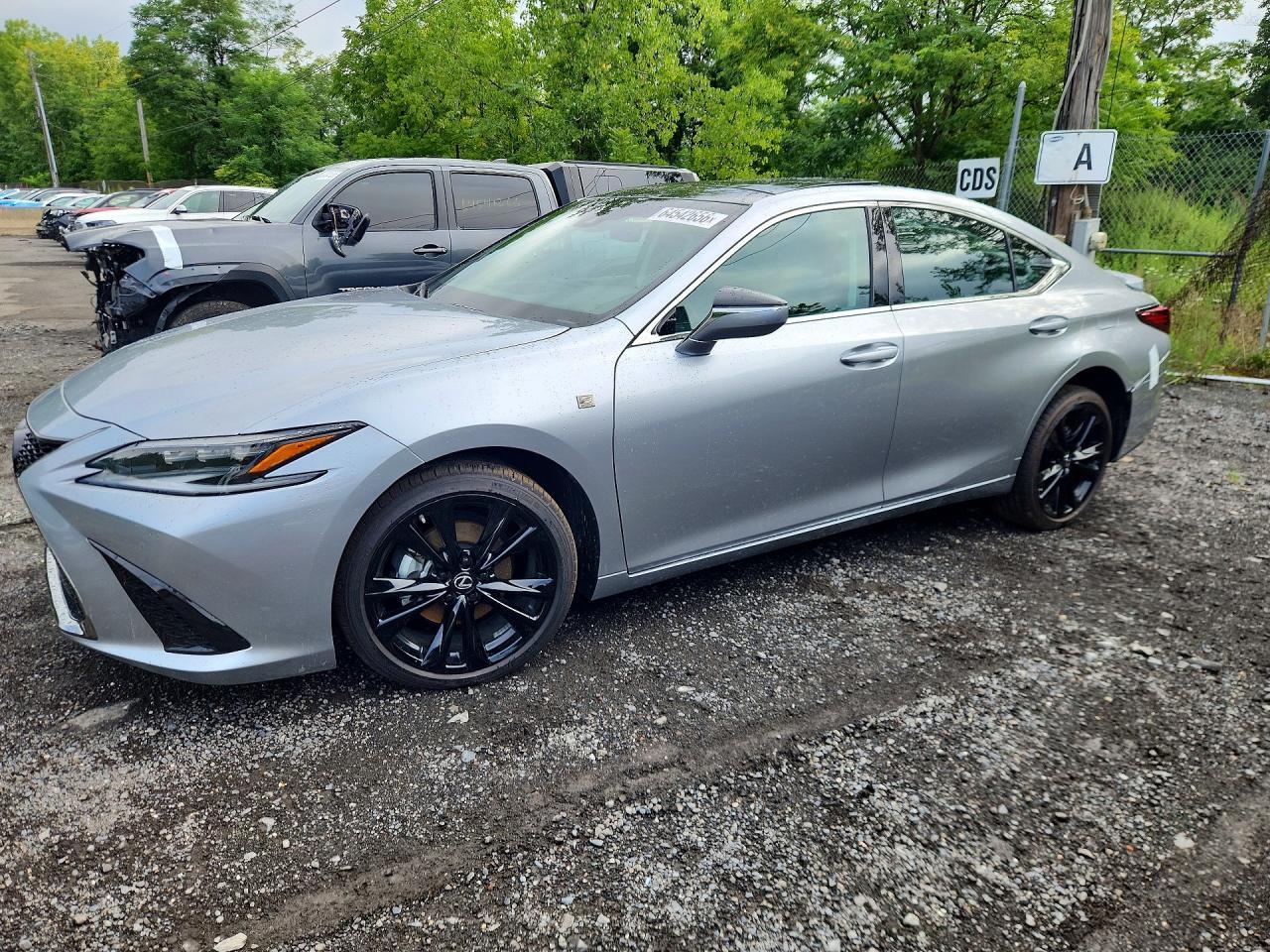 2025 Lexus ES, F Sport Design