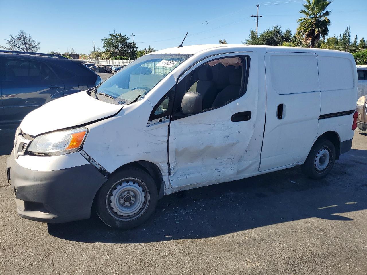 2017 Nissan NV, 200
