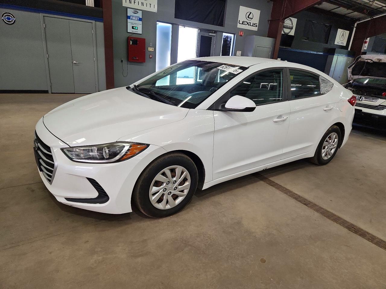 2017 Hyundai Elantra, SE