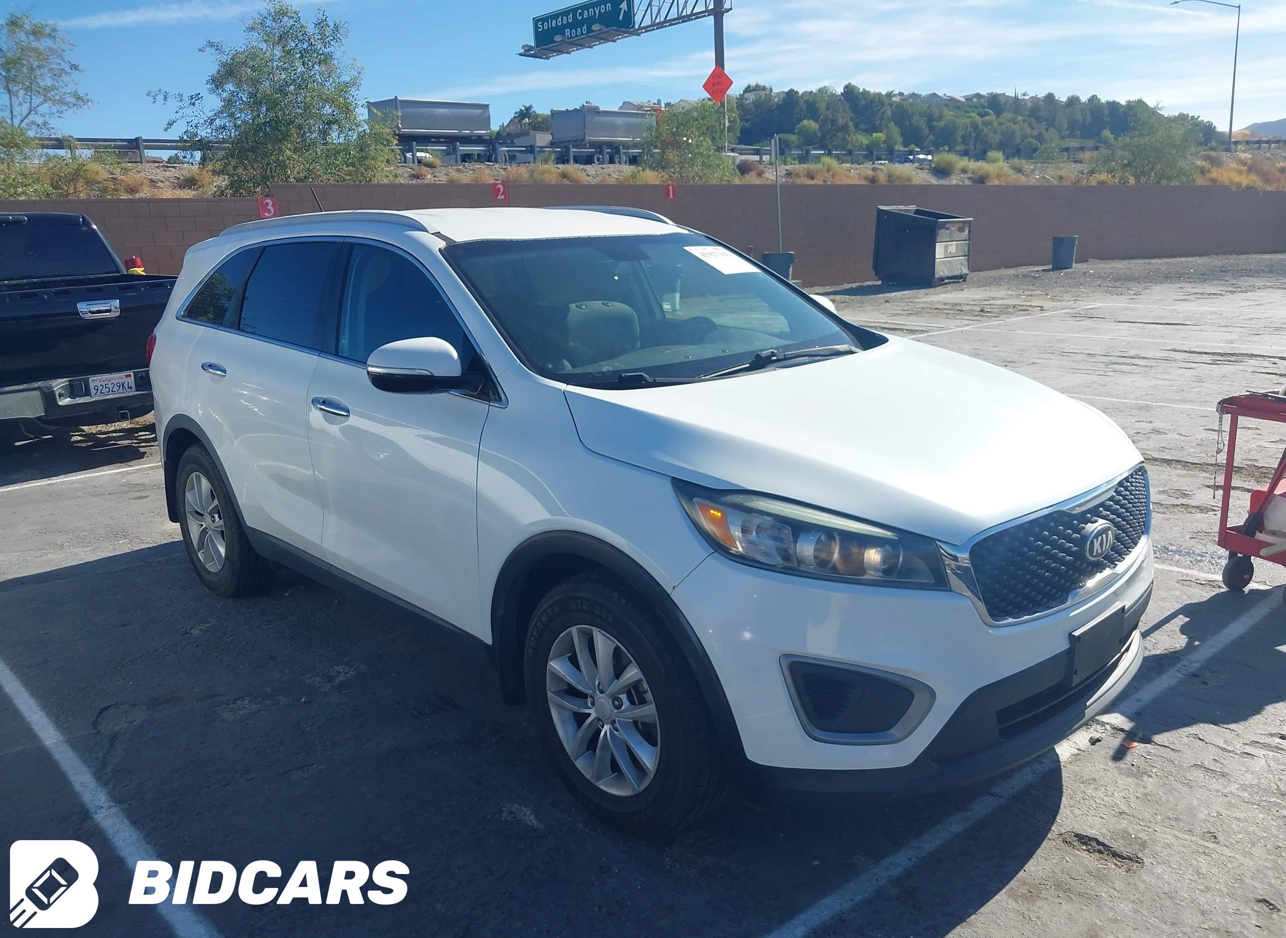 2016 KIA Sorento, 2.4L Lx
