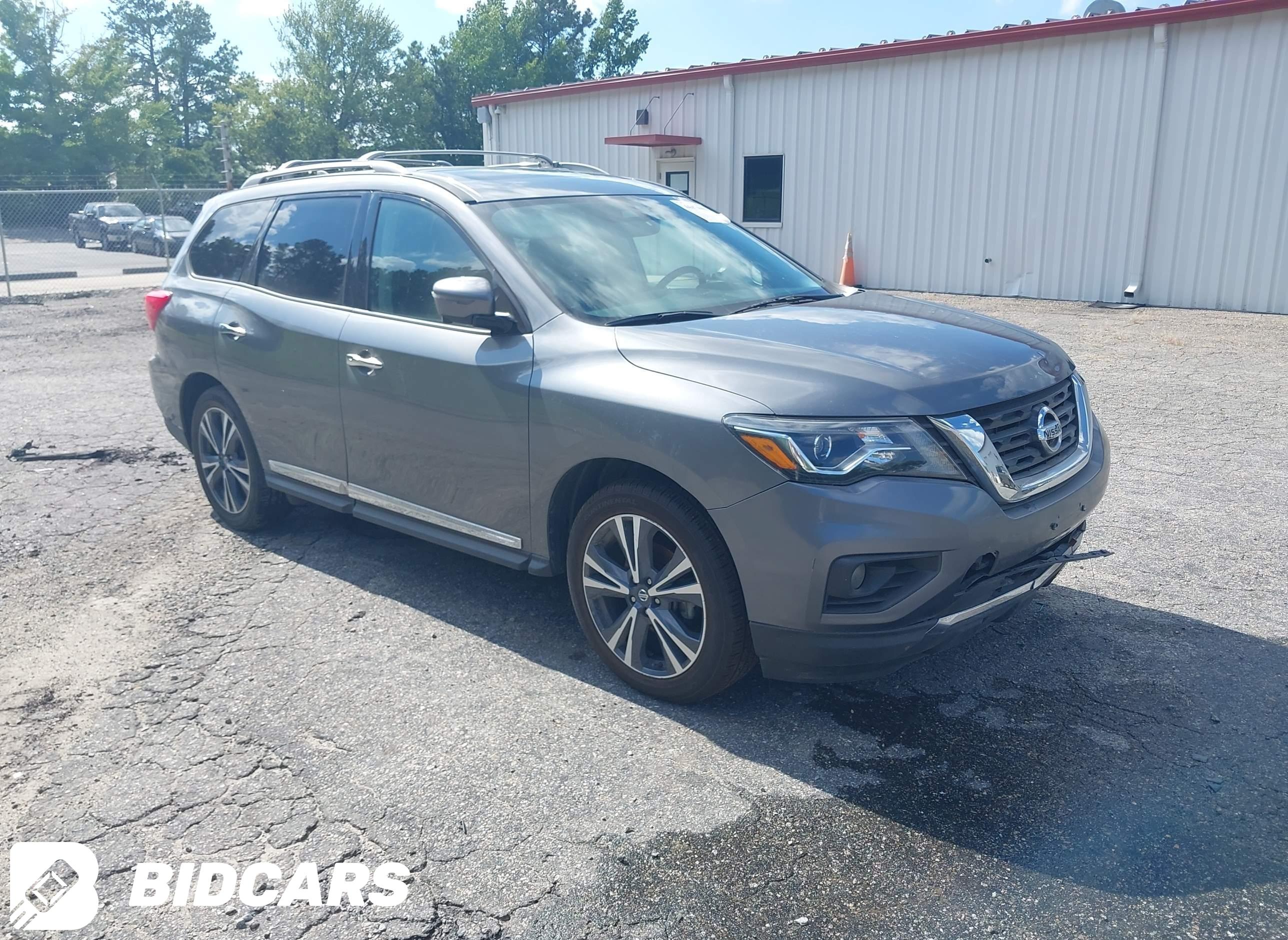 2020 Nissan Pathfinder, Plati...