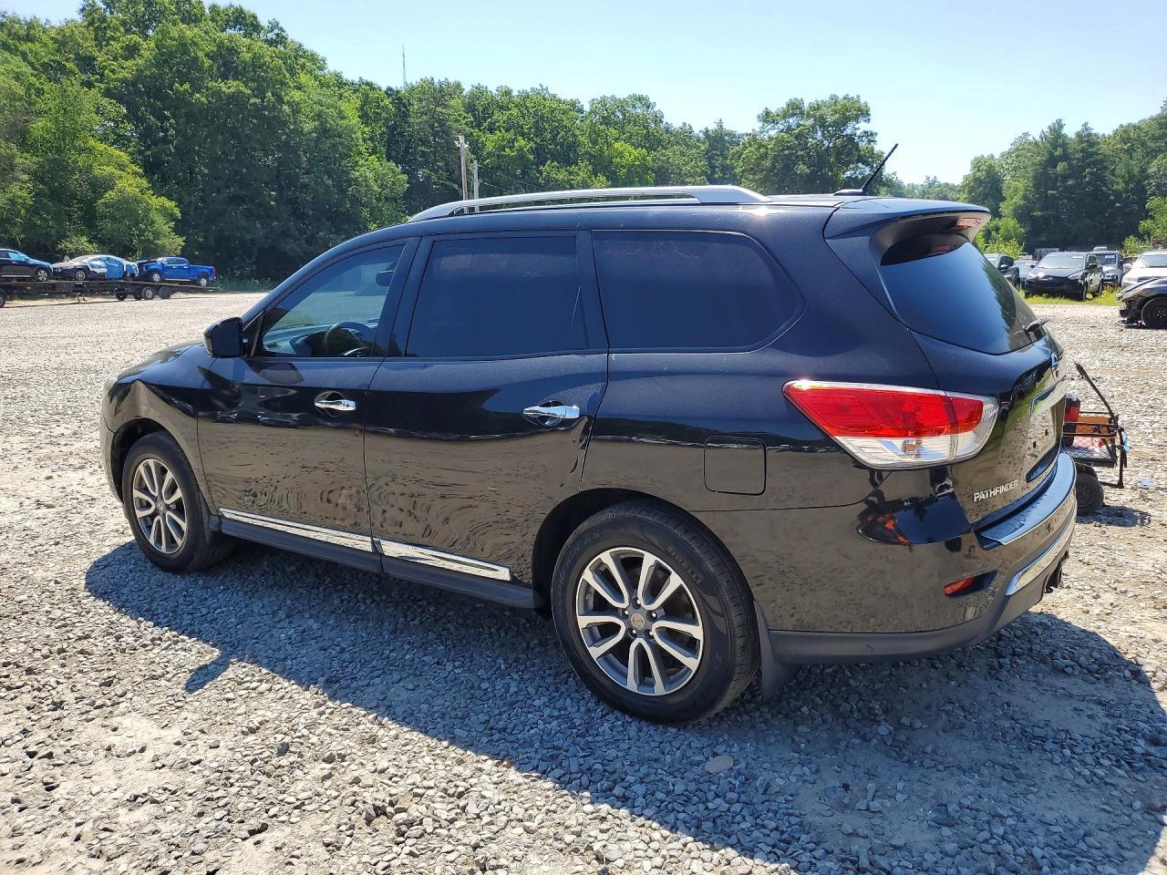 2016 Nissan Pathfinder, SL