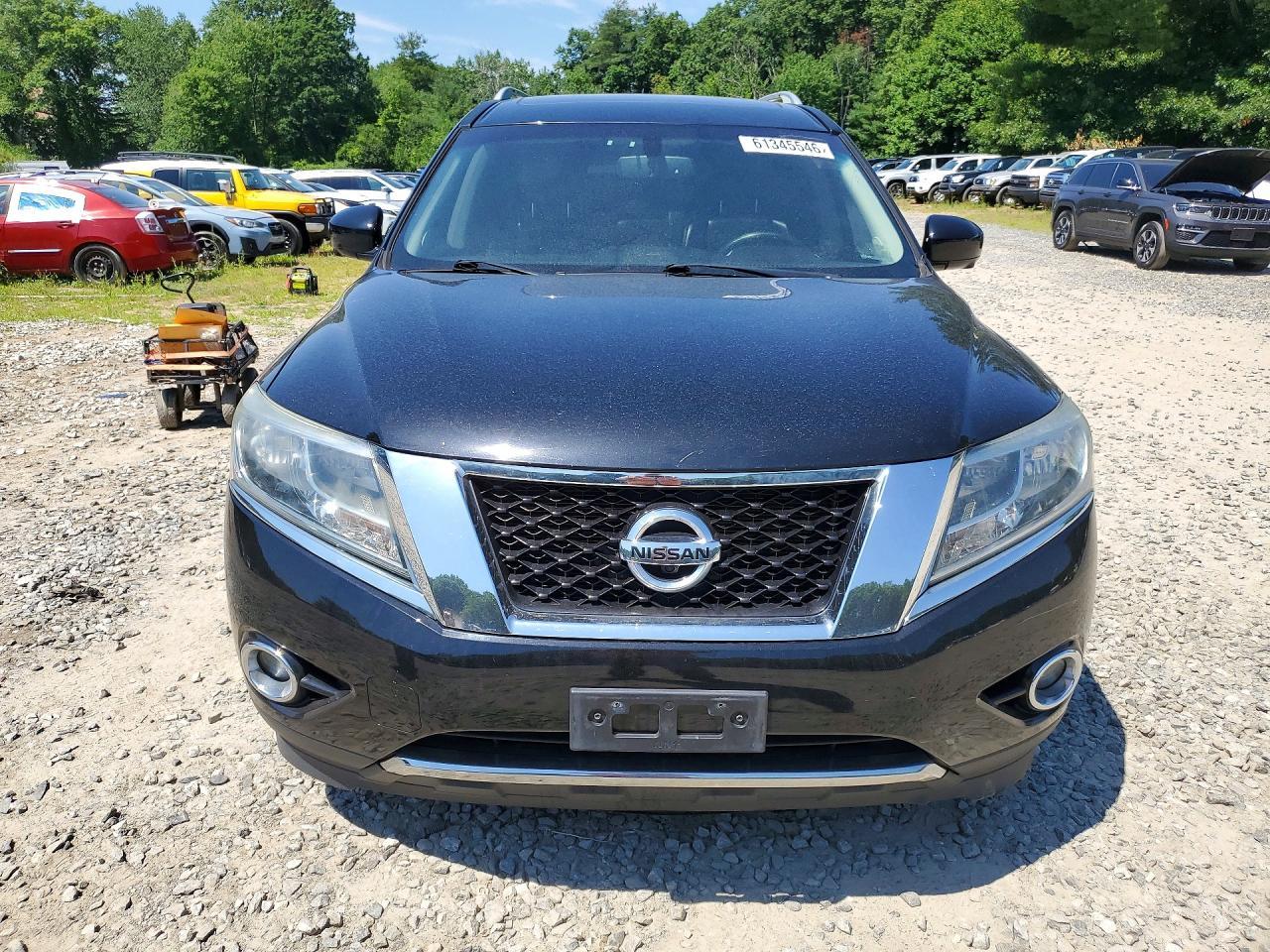2016 Nissan Pathfinder, SL
