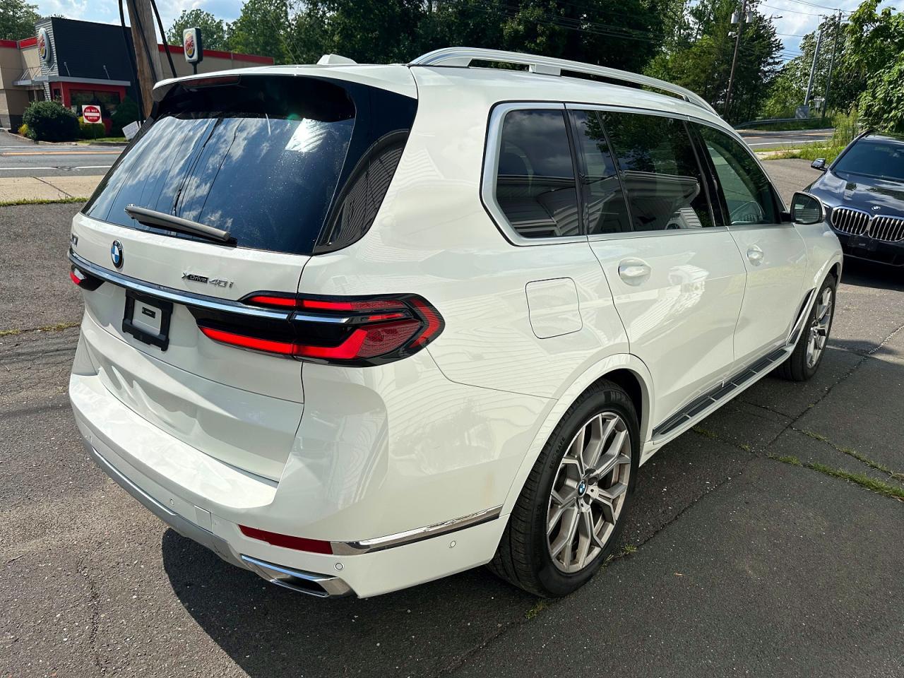 2025 BMW X7, Xdrive40I