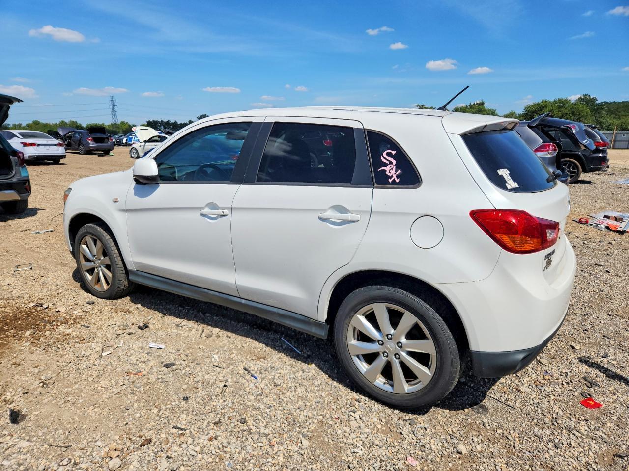 2015 Mitsubishi Outlander, ES