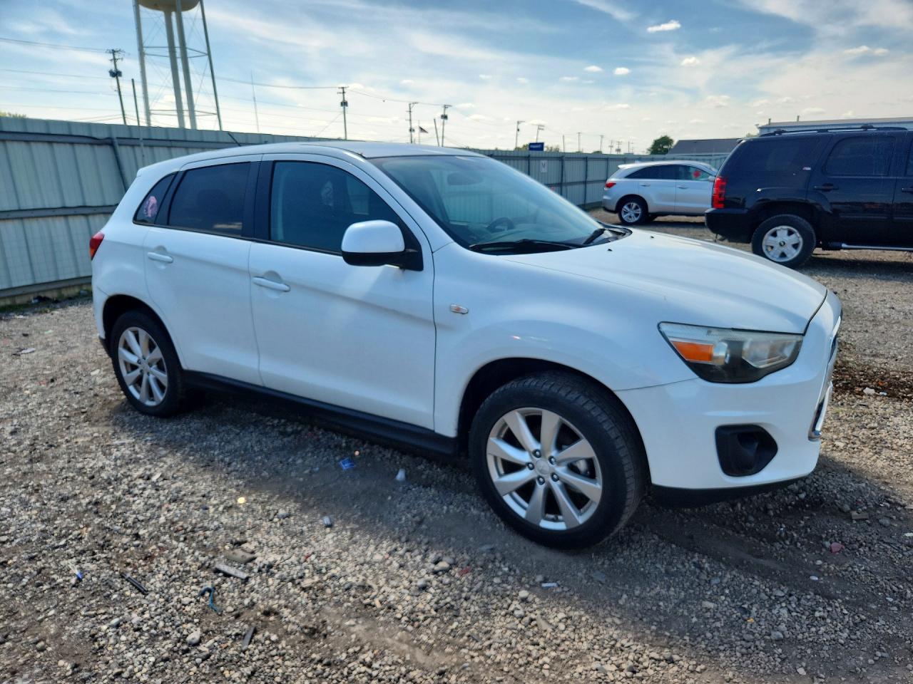 2015 Mitsubishi Outlander, ES