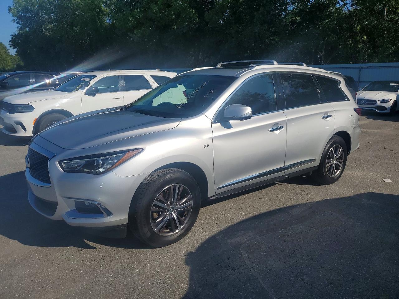 2017 Infiniti QX60, Base