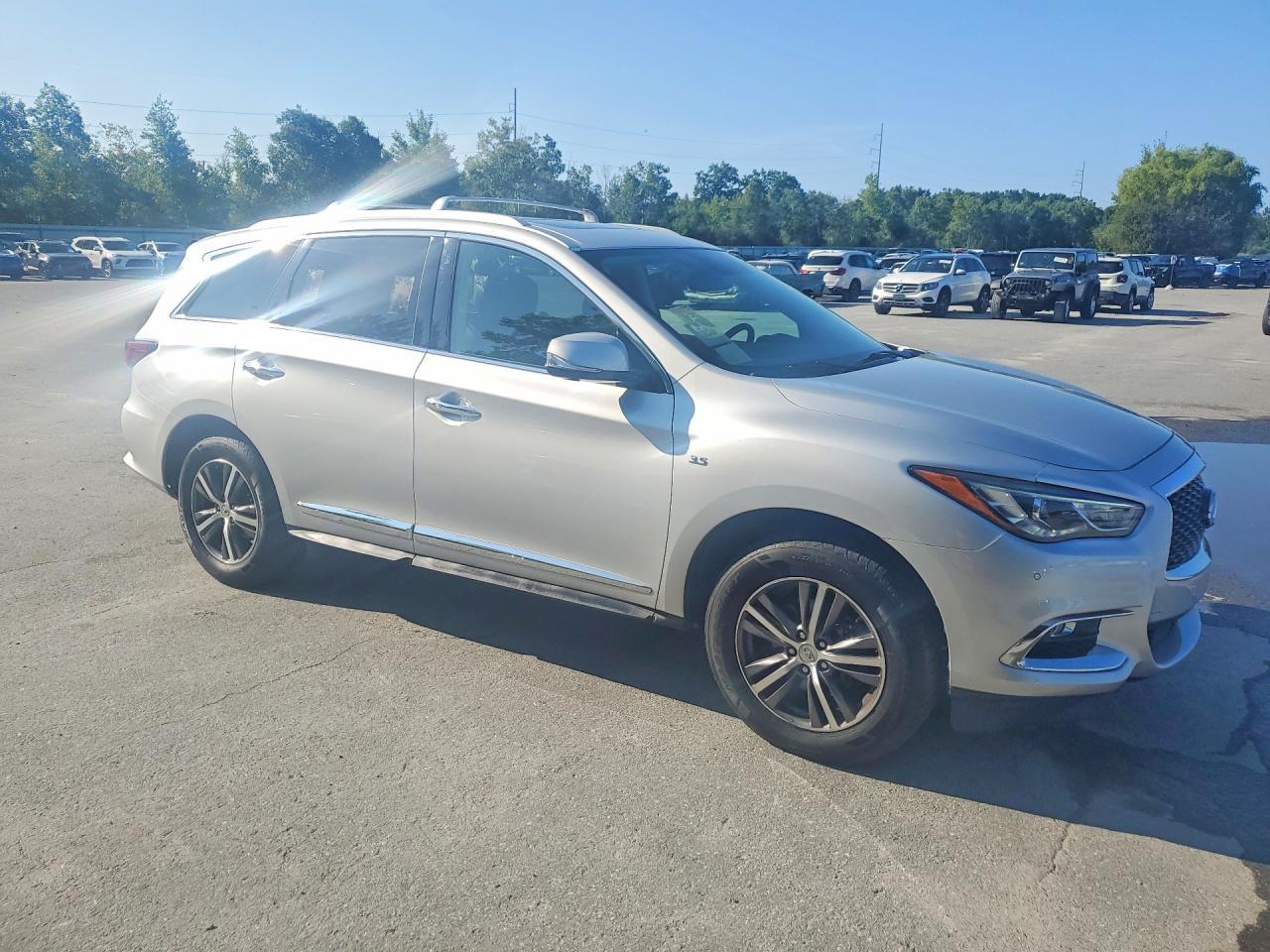 2017 Infiniti QX60, Base