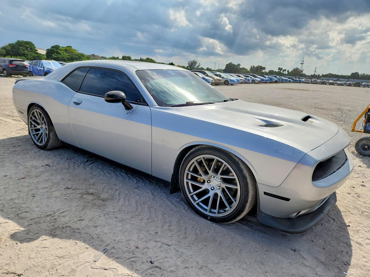 2021 Dodge Challenger, R
