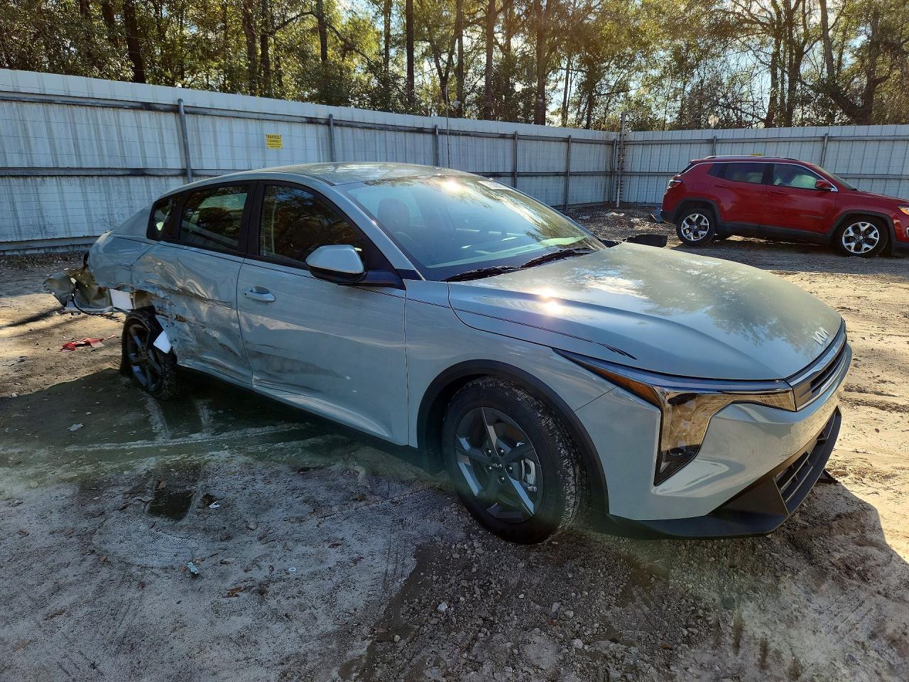2026 KIA K4, Lxs
