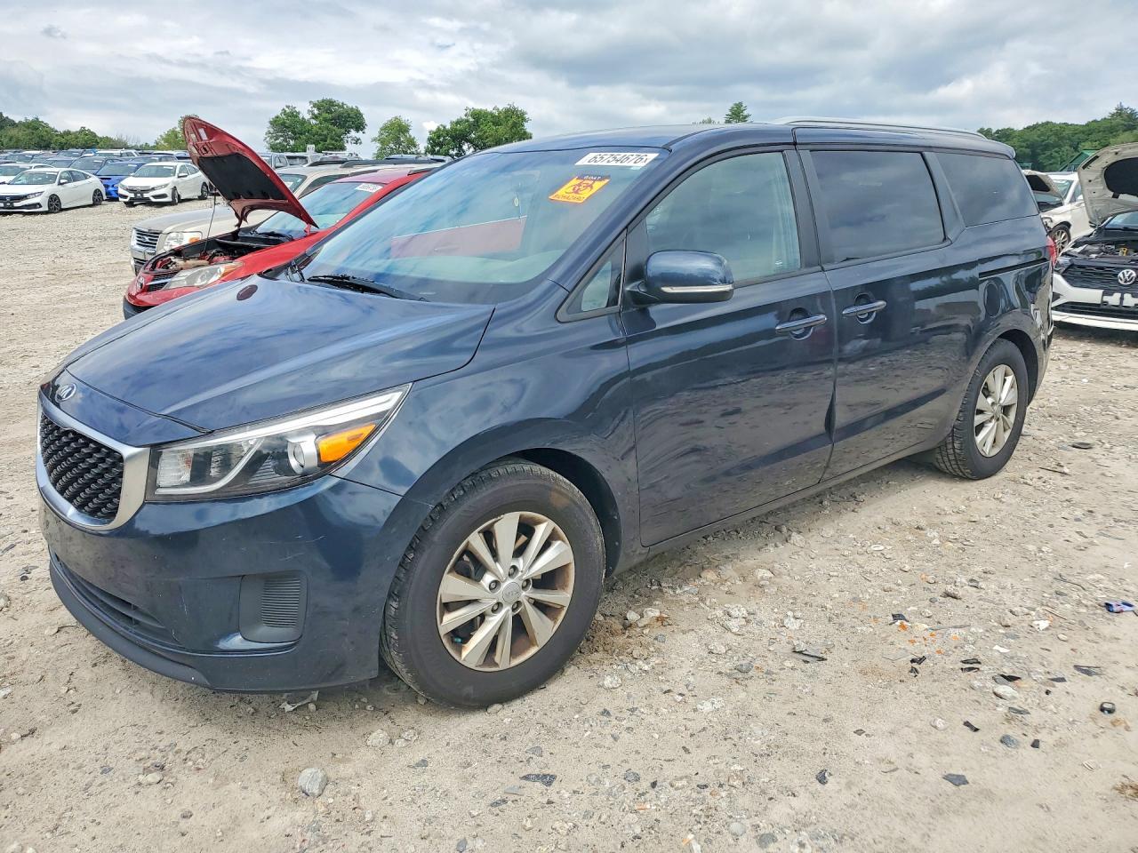 2016 KIA Sedona, LX