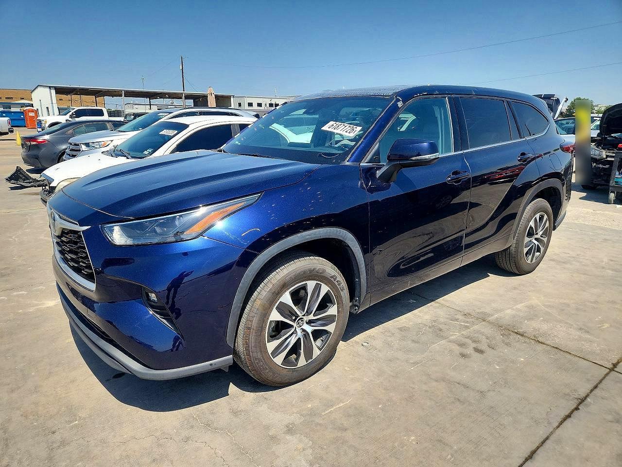 2022 Toyota Highlander, Xle