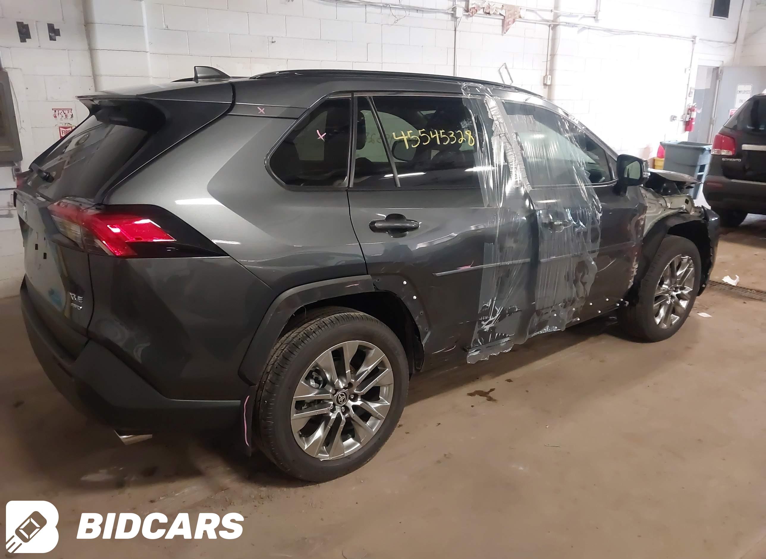 2025 Toyota RAV4, Xle Premium